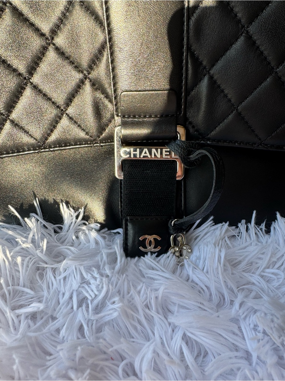 CHANEL Quilted Black Leather Clutch Wristlet - Picture 8 of 10